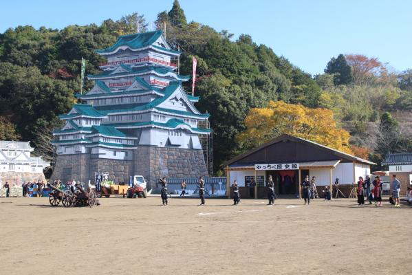 Matsuyama Clan Autumn Festival-2