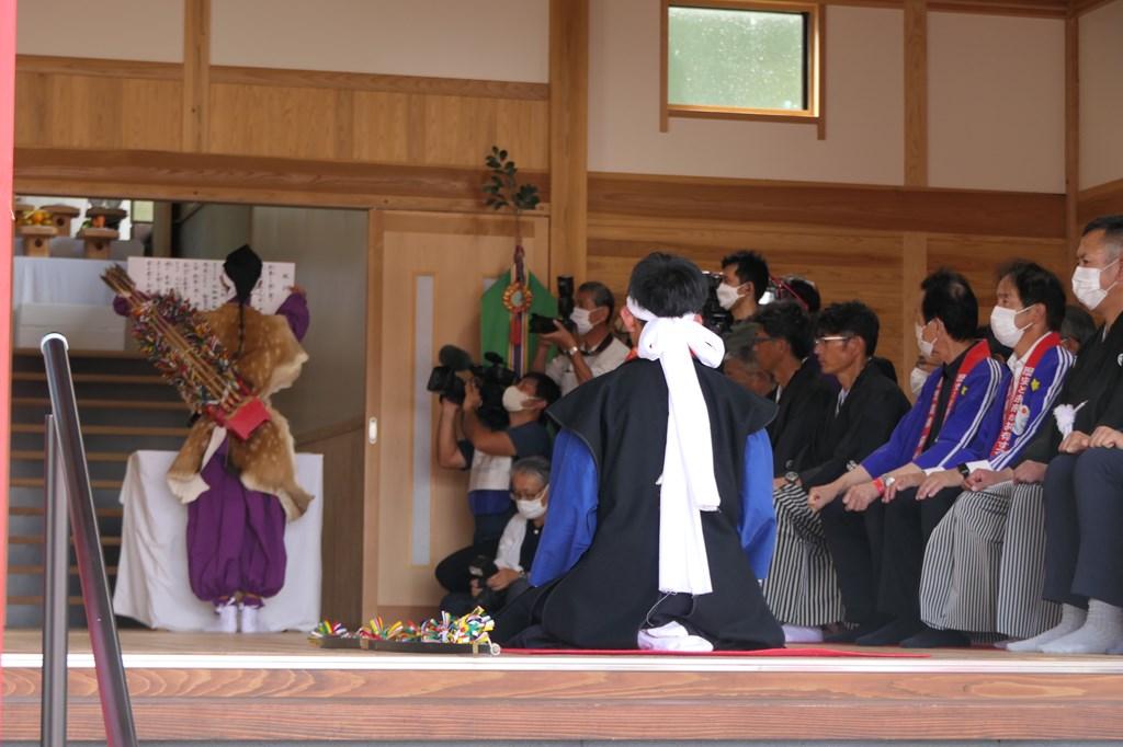 四十九所神社の流鏑馬-3