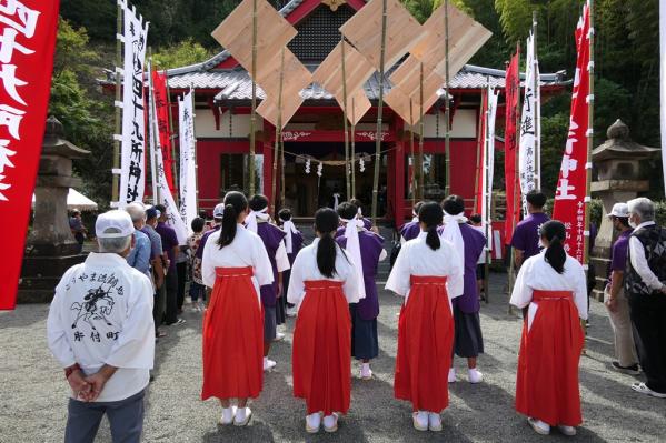 Shijukusho Shrine Yabusame (Horseback Archery)-5