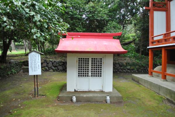 Kumano Shrine-3