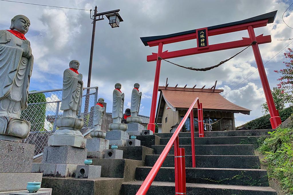 八坂神社（日本一のお地蔵様）-1