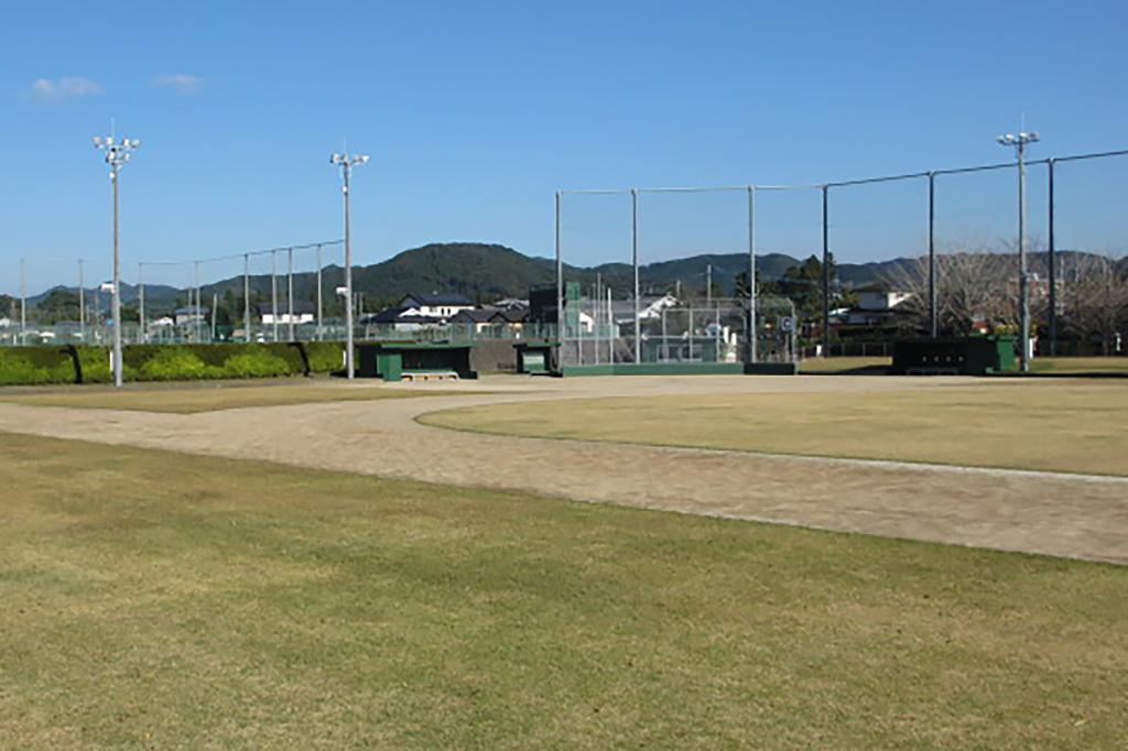 南九州市知覧平和公園運動施設-1