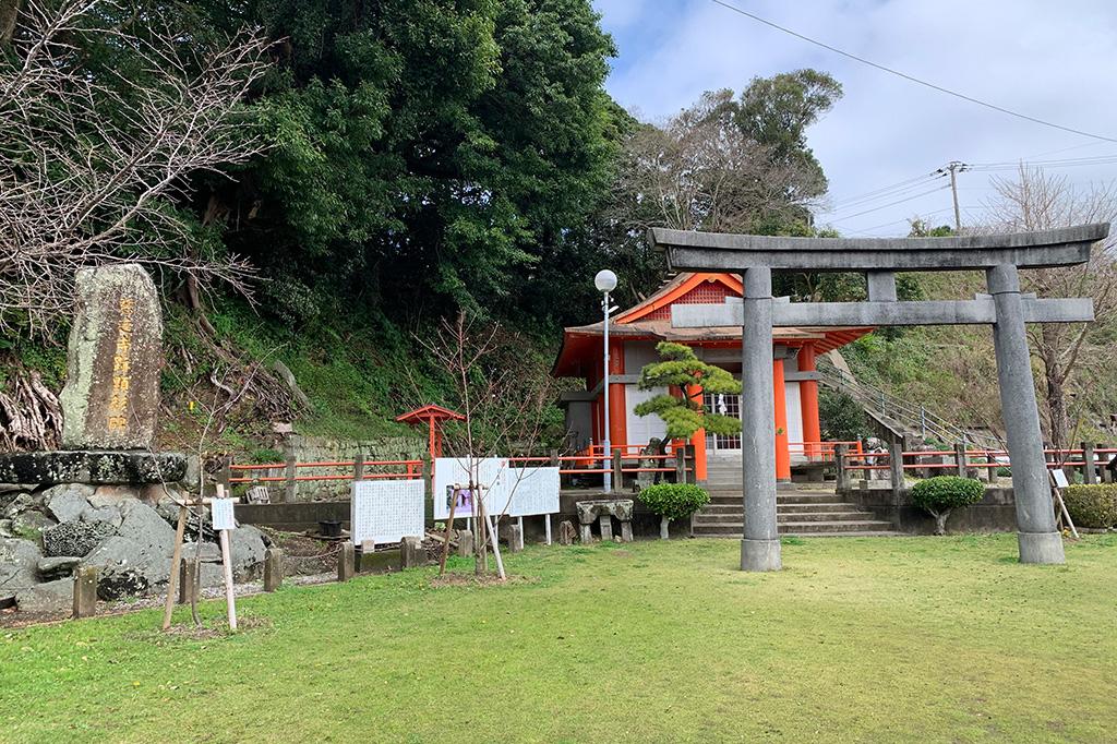 慈遠寺跡（八坂神社内）-0