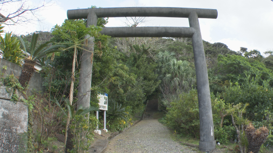 芦花部の南洲神社-1