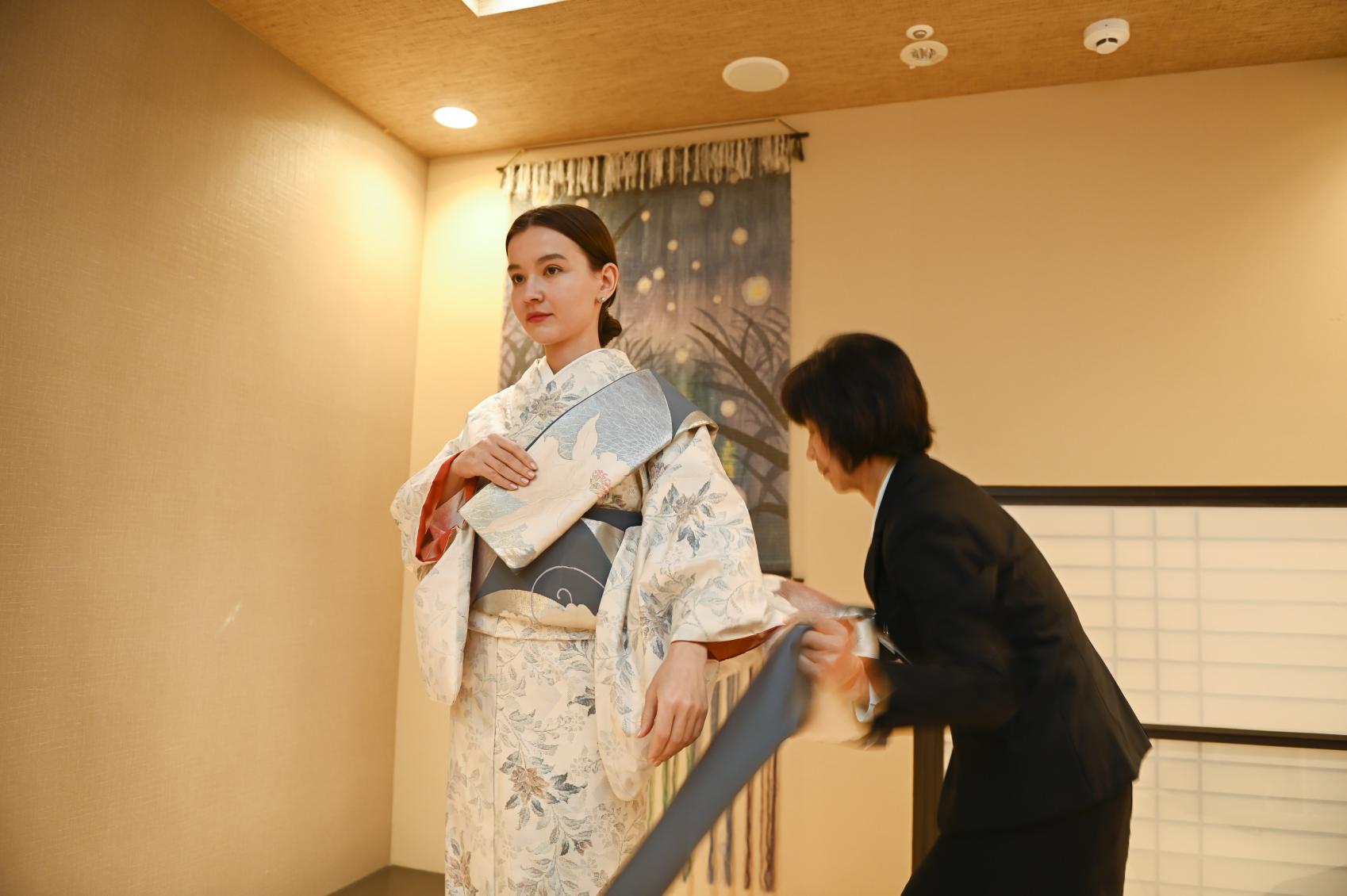 ☆未使用 本場奄美大島紬の付け下げ m932 作りあげる