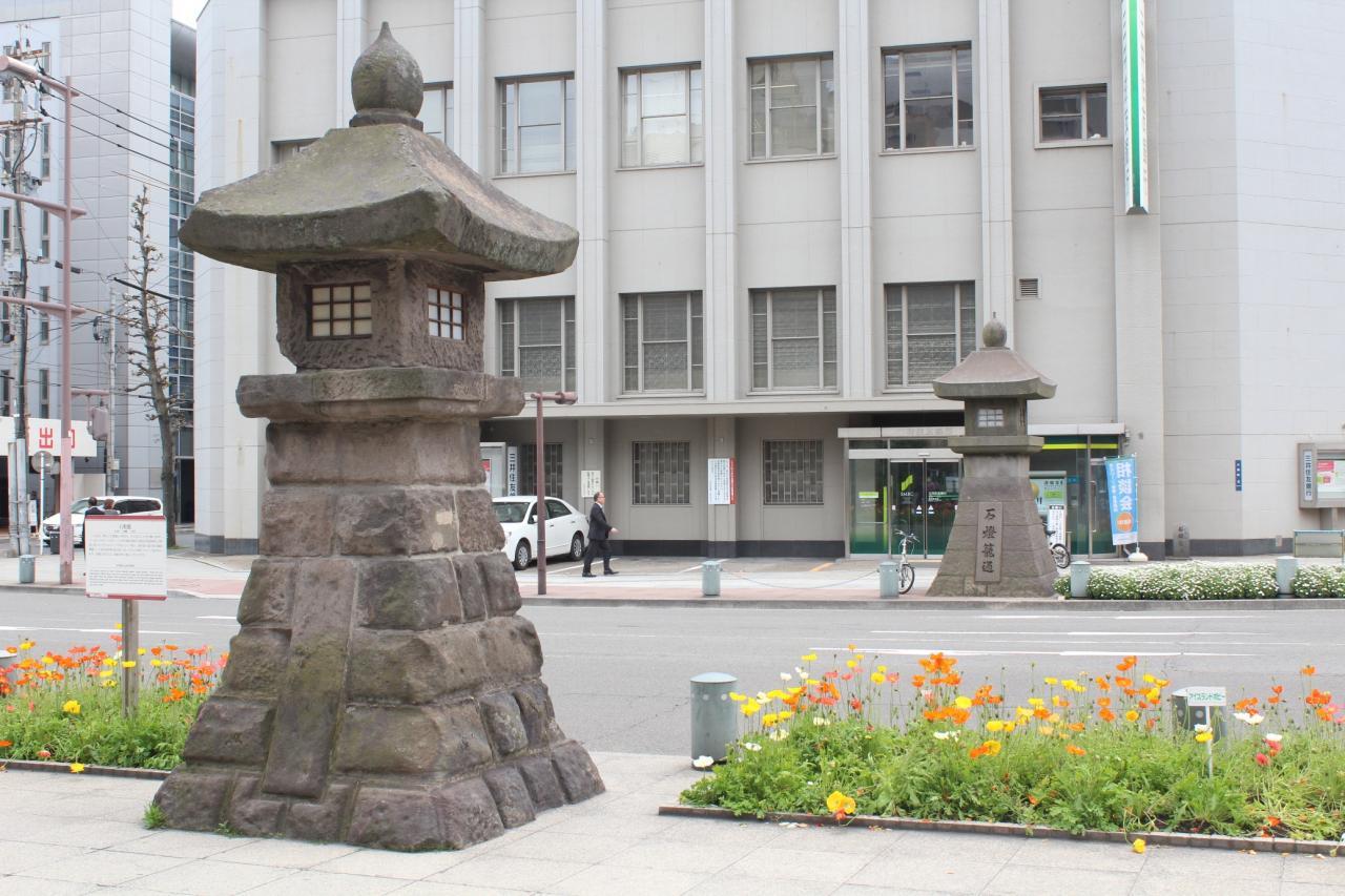 石燈籠-1