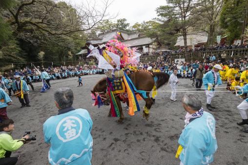 Hatsu-Uma Festival (Suzukake-uma Dance) / 初午祭