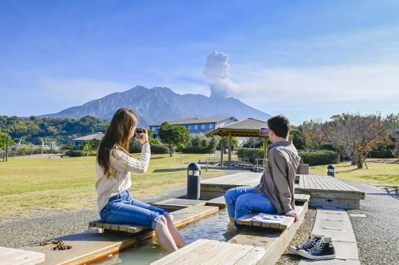 Sakurajima Yogan Nagisa Park Footbath  / 桜島溶岩なぎさ公園足湯