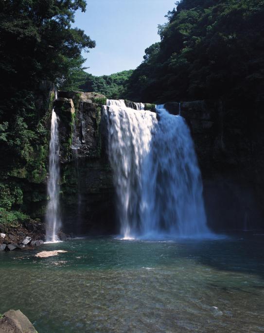 Kamikawa Falls / 神川の大滝
