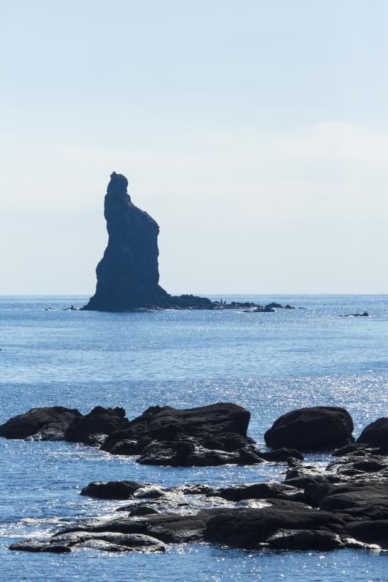 Tategami-Iwa (Standing God Rock) / 立神岩3